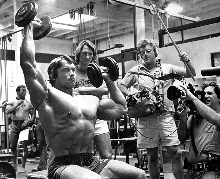Шварценеггер в спортзале, 1975 год, Лос–Анджелес