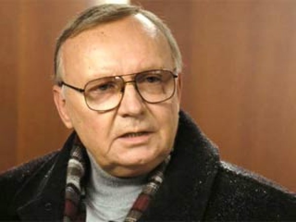 Легендарному актеру Андрею Мягкову исполняется 79 лет