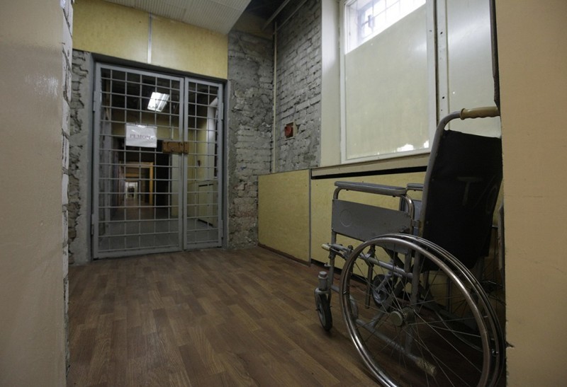Инвалид-колясочник получил срок за разбой