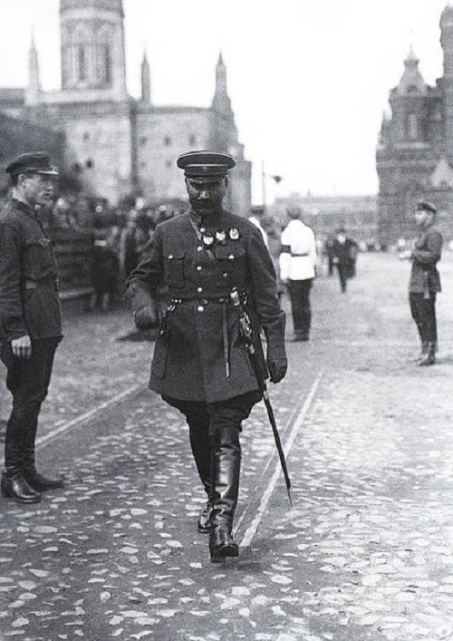 С.М.Буденный на Красной площади  1927 г.