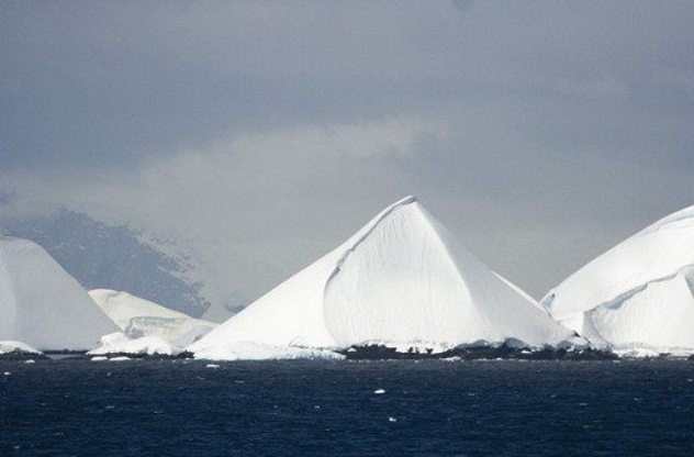 Пирамиды в Антарктиде 