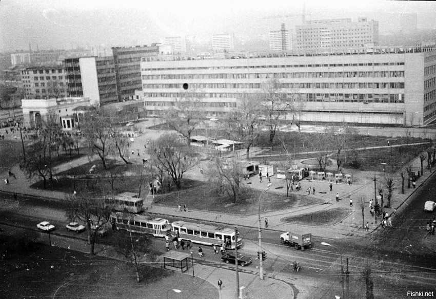 Семёновская площадь, 1986 г