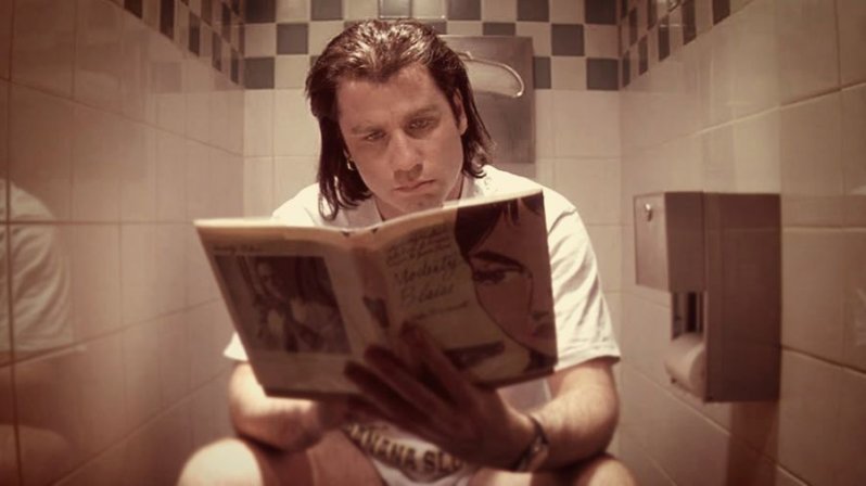 Чем может обернуться любимая привычка читать в туалете