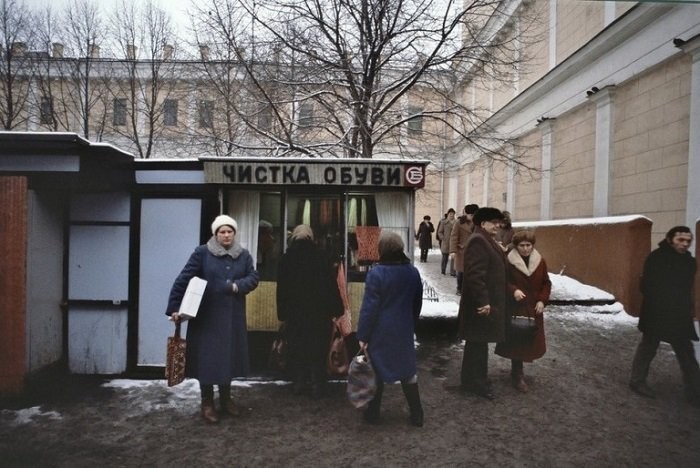  Советские киоски по чистке обуви, Москва, СССР, 1980-е