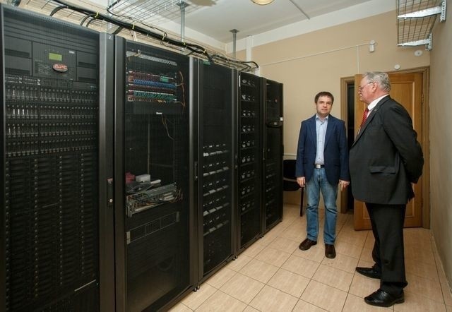 70. Дальневосточное отделение РАН запустило компьютер мощностью 55 трлн операций в секунду