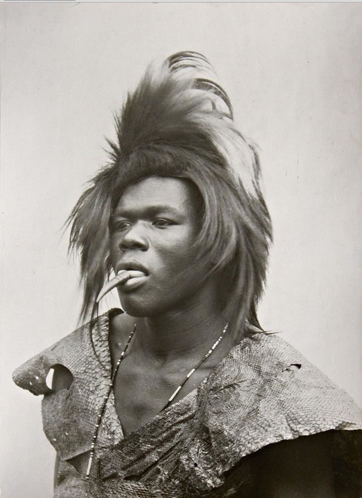 Юноша из племени Тсонга. Португальская Восточная Африка. 1933
