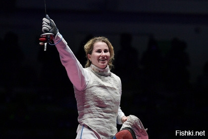 Российская рапиристка Дериглазова выиграла чемпионат мира