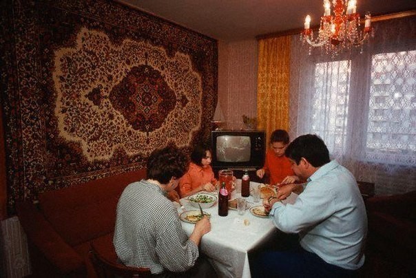 Типичная московская квартира, 1987 год.