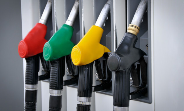 Цены на бензин в России могут вырасти к концу лета
