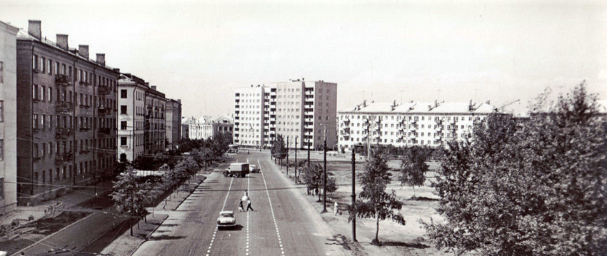 Улица Свободы, район пересечения с проспектом имени Ленина, 60-е гг.