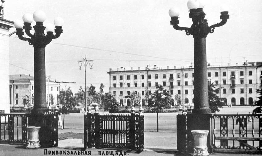 Привокзальная площадь от здания вокзала Ярославль-Главный, 1964 г.