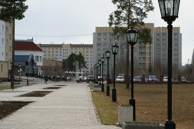 Когалым - 60-тысячный город в тайге (только фотографии города без комментариев)