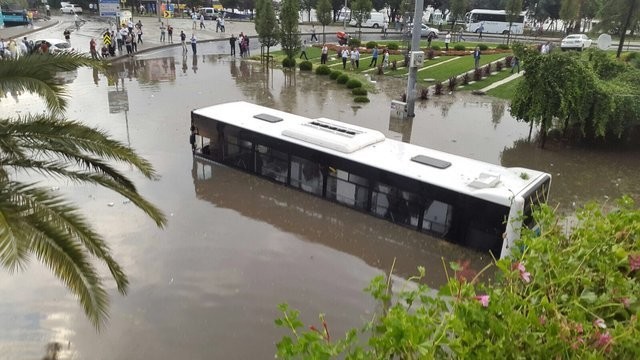 Акция для автомобилистов Стамбула! Помой свой автомобиль бесплатно!