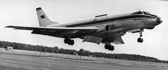 Первый полёт опытного самолёта ТУ-124А — прототипа пассажирского самолёта Ту-134. 29 июля 1963 года.