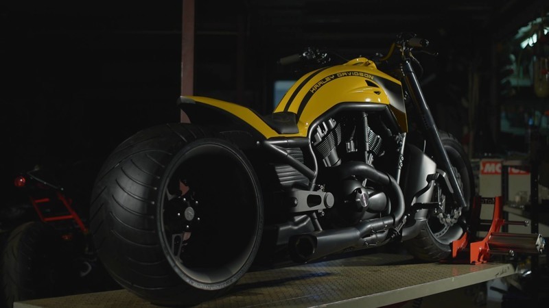 Harley-Davidson V-Rod из Питера