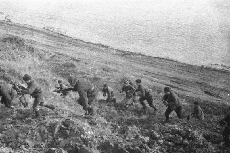 Дважды Герой Советского Союза Виктор Николаевич Леонов. Легендарный разведчик ВМФ СССР