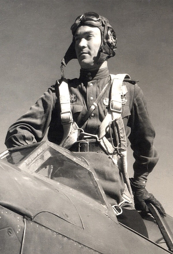 Летчик, майор Георгий Алексеевич Осипов. 1943 год, Белорусский фронт. 