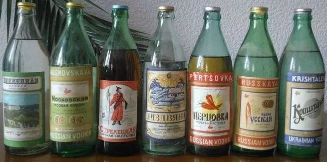 1990-е годы. 10 главных алкогольных напитков эпохи становления воровского капитализма в России