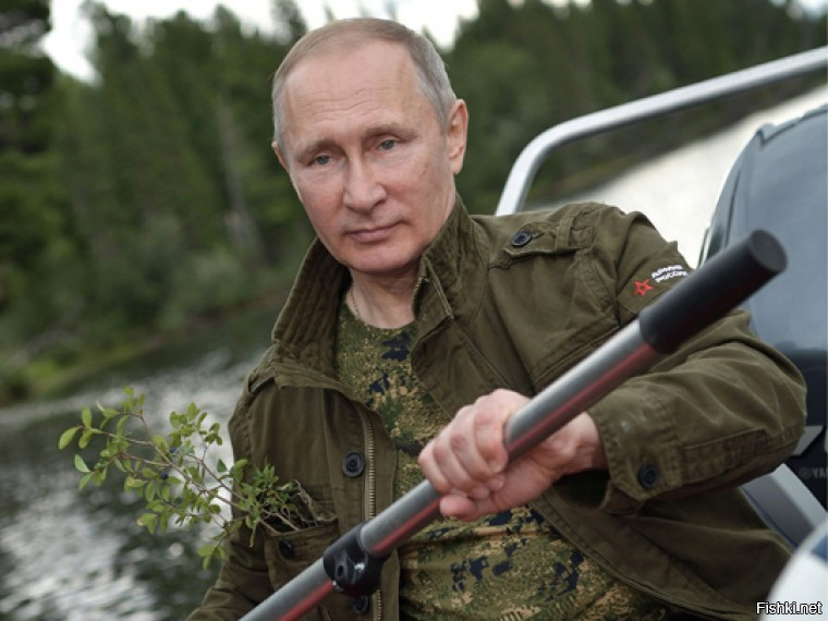 Липецкий депутат пожаловался Чайке на то, что Путин рыбачил без жилета
