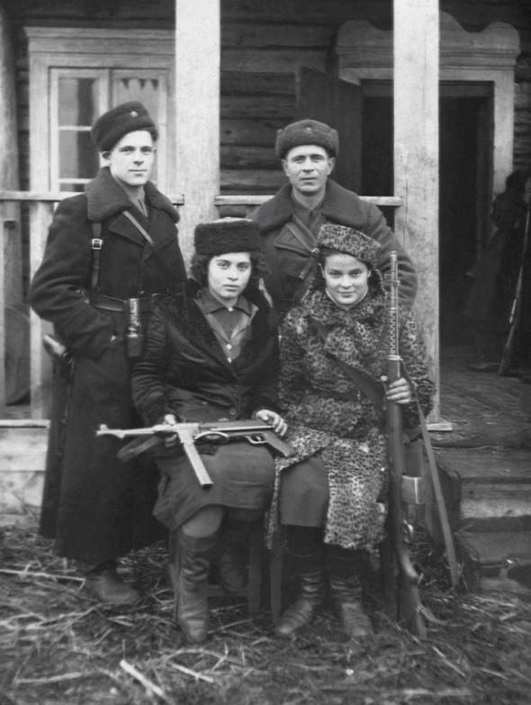 Партизаны. Пинск, Белоруссия, 1944 год.