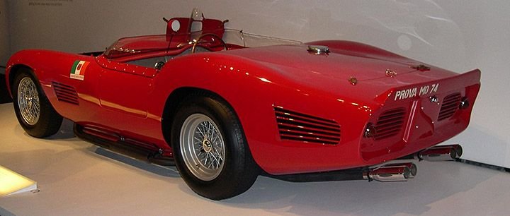 Десятка потрясающих автомобилей Ferrari