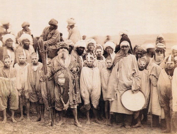 Бродячие циркачи, 1890–е годы, Самарканд, Самаркандская область, Российская империя.