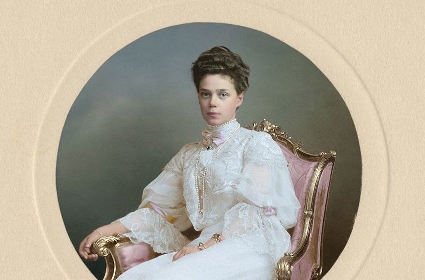 Ксения Александровна Романова - великая княгиня, дочь императора Александра III, сестра российского императора Николая II.