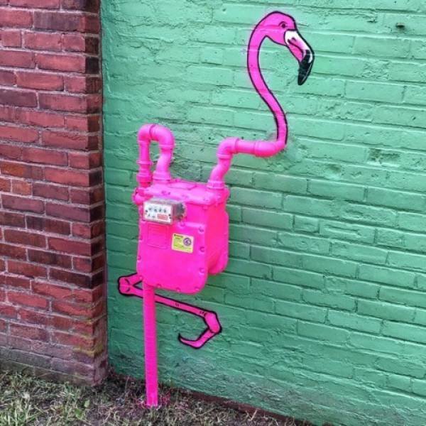 Фламинго в городской среде 