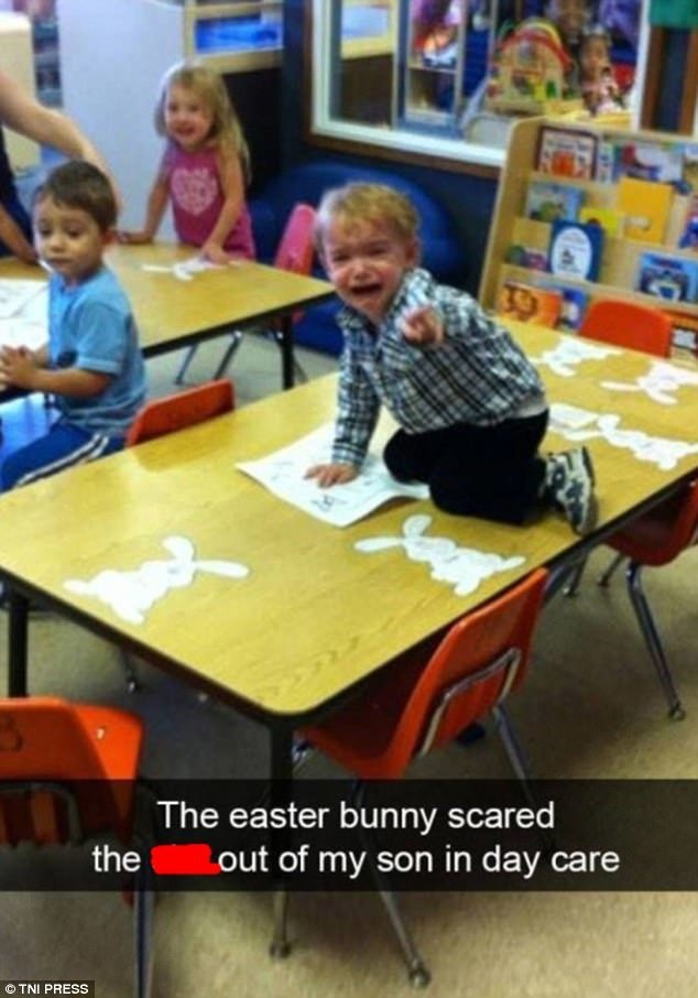 Этого ребенка довело до истерики появление Пасхального кролика...