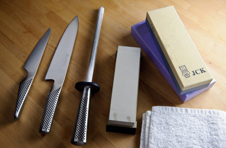 Как самостоятельно заточить кухонные ножи до бритвенной остроты