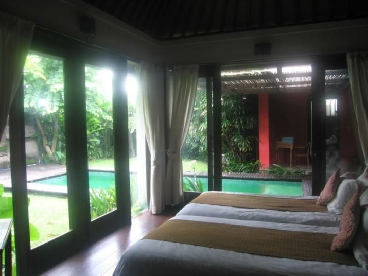Бали, Индонезия. Двухкомнатная вилла с личным бассейном за $1,041/месяц.