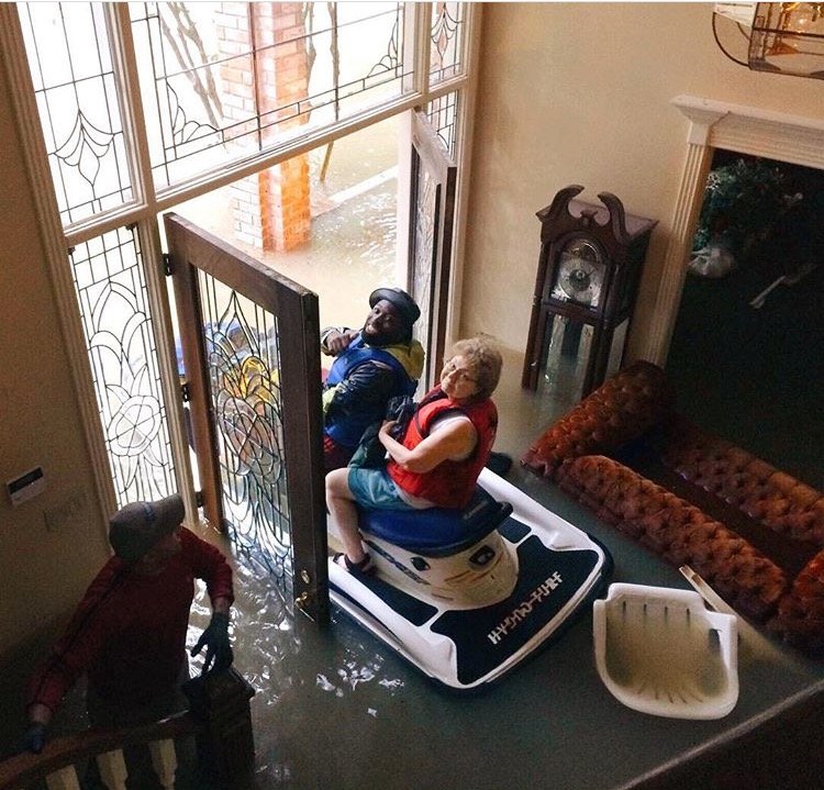 Наводнение в Техасе 