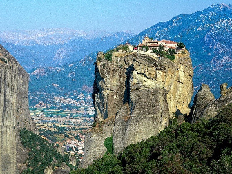 Ближе к Богу: самые красивые горные монастыри