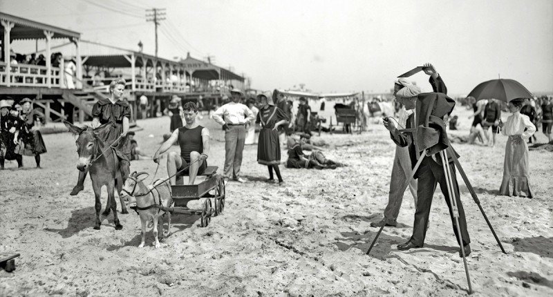 Фото на память на пляже Флориды. США, Флорида, 1905 год.