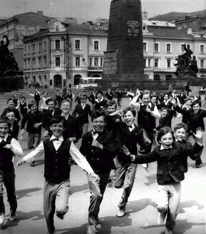 День знаний. СССР, Владивосток, 1970-е годы.