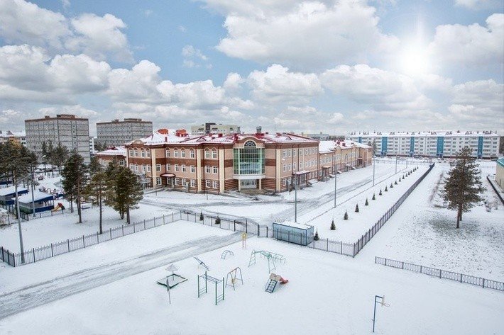 Отличные, неполитические события из России за неделю