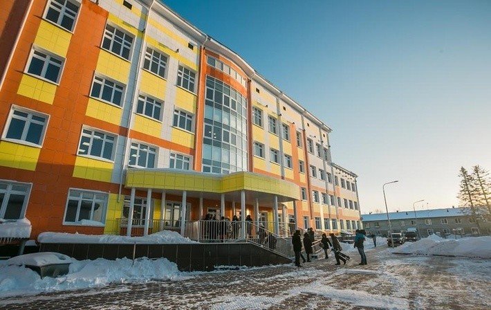 26. Новые школы открылись в Ханты-Мансийском АО 