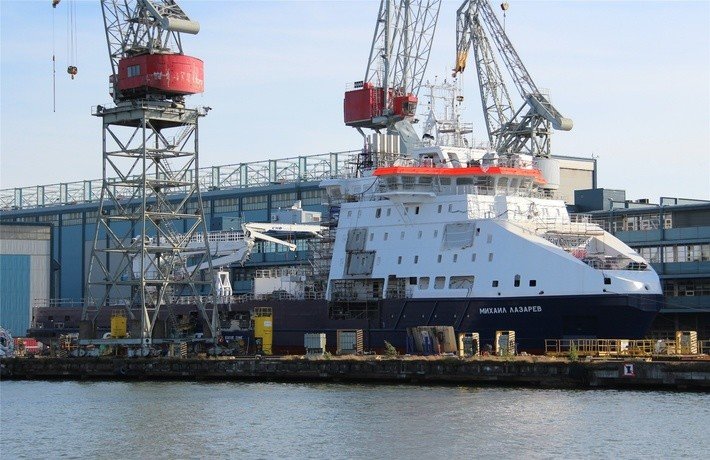 57. На «Arctech Helsinki Shipyard» спущено на воду судно ледового класса «Михаил Лазарев»
