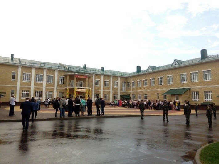6. В Воронежской области открыта новая сельская школа на 260 мест