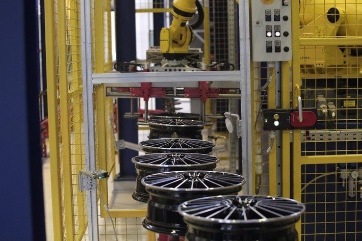 42. Дивногорский завод SKAD начал поставлять колесные диски для Toyota