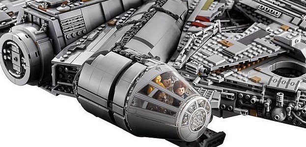 Компания "Лего" выпустила космический корабль из 7541 детали