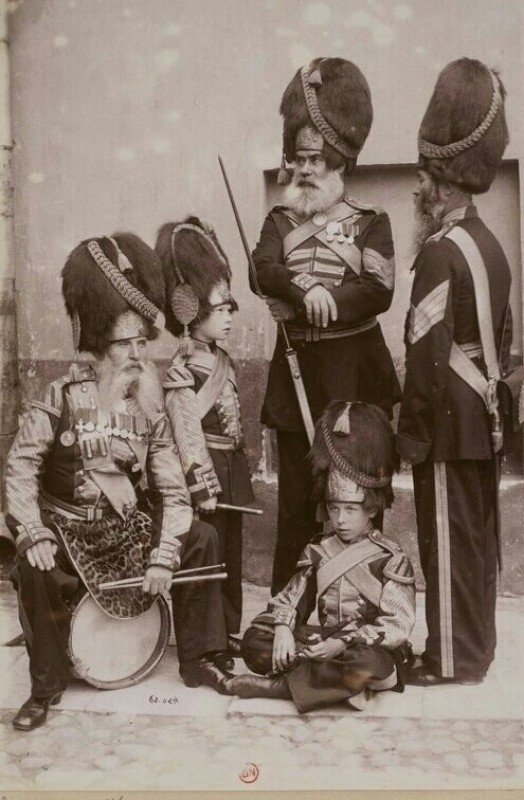 Дворцовые гренадеры. Российская империя, 1892 год.