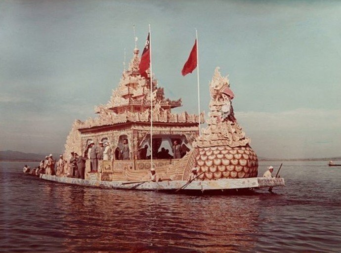 Лодка Председателя Мао. Китай, 1959 год.