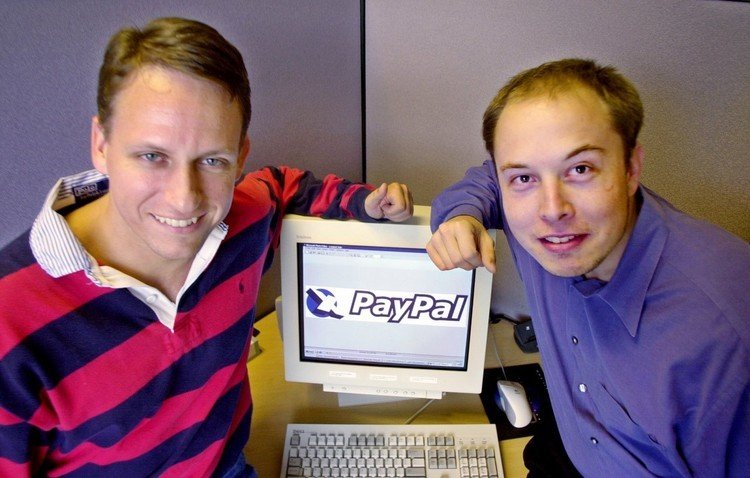 Затем Маск основал X.com — систему онлайн-платежей