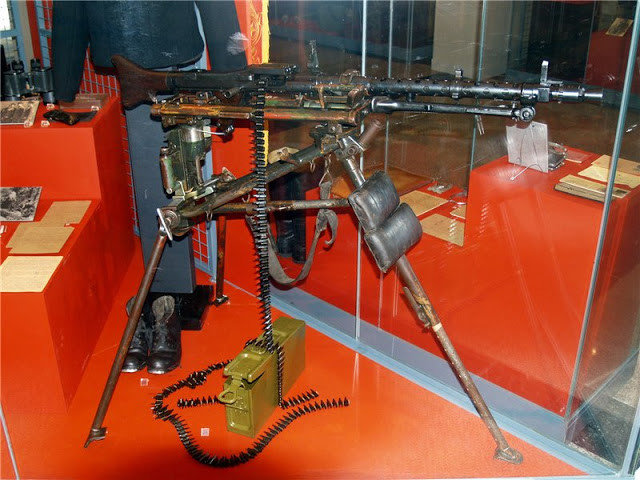 Станки для пулемётов как проявления сумеречного германского гения