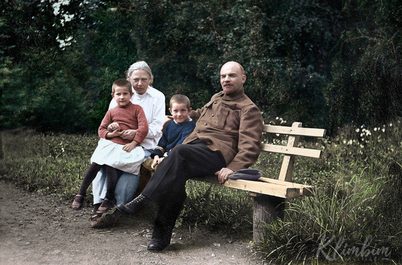 Владимир Ленин и Надежда Крупская. Горки, 1922 год