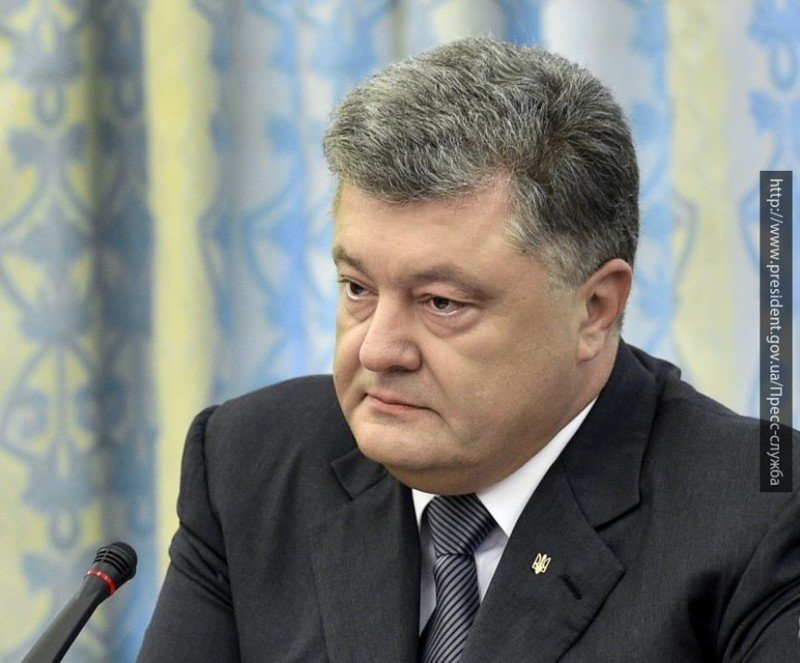 Украинцы в бешенстве из-за соболезнований Порошенко: ты Донбасс жалел, паскуда?