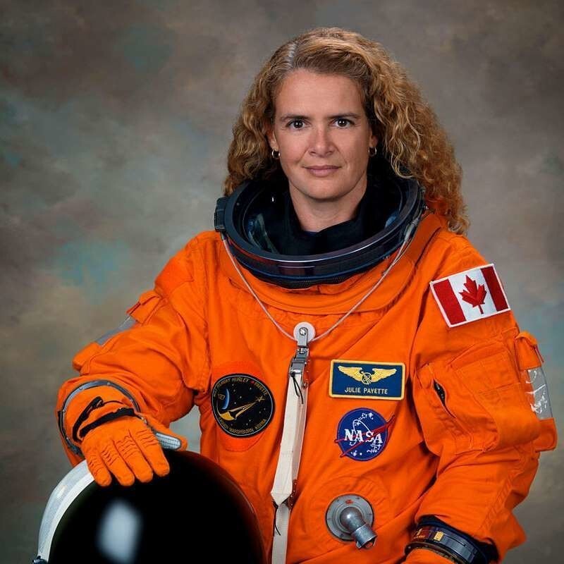Удивительный герб экс-астронавтки, ставшей генерал-губернатором Канады