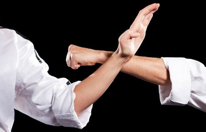 7. Ниндзюцу - специализированная форма рукопашного боя