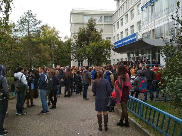 День массовой эвакуации: звонки о «бомбах» в Нижнем Новгороде поступали каждые 6 минут